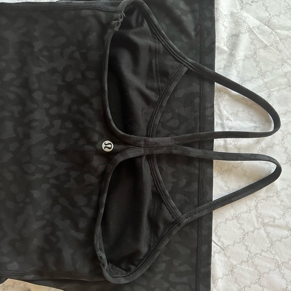 Lululemon Blk/Grey Camo - Picture 6 of 8